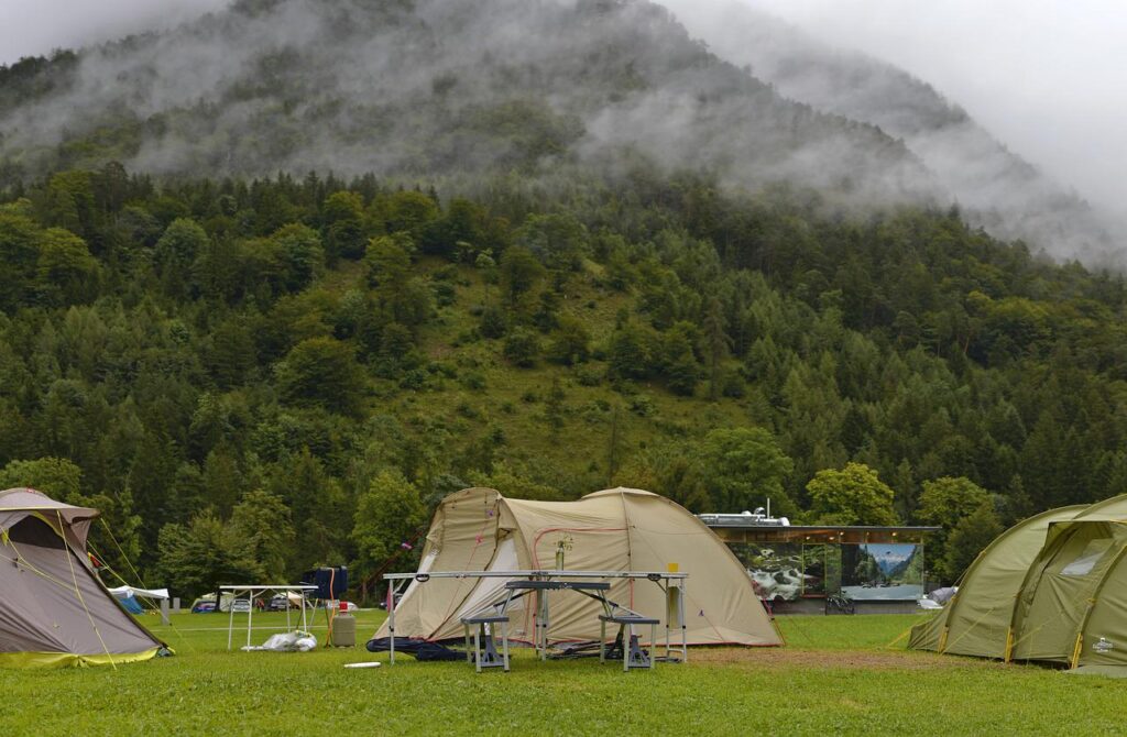 Jak spakować się na camping?