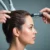 Trychologia i praca ze skórą głowy — rosnący segment usług beauty
